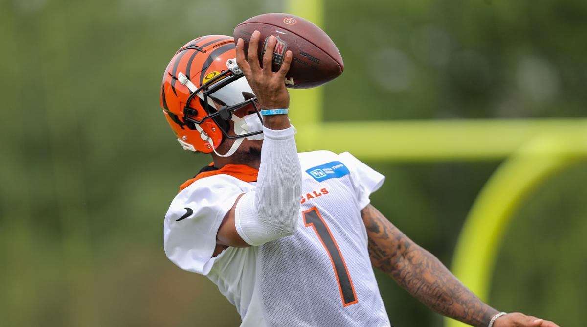 Jun 7, 2022; Cincinnati, OH, USA; Cincinnati Bengals wide receiver Ja Marr Chase (1) runs drills during minicamp at the Paul Brown Stadium practice fields.